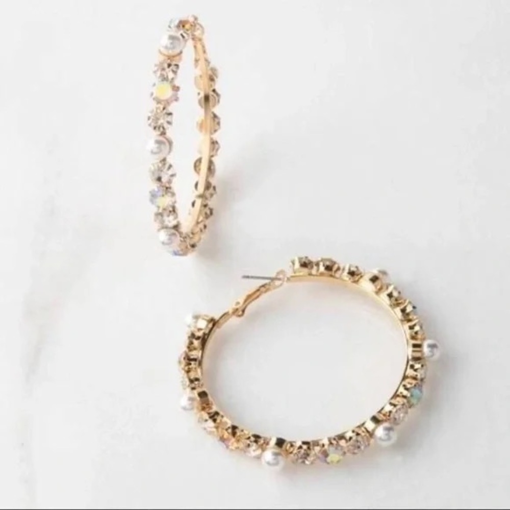 Plunder Gold and Pearl Hoop Earrings